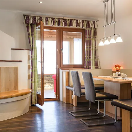 Holiday home Haus Toni *