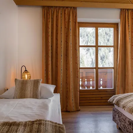 Haus Toni Holiday home *